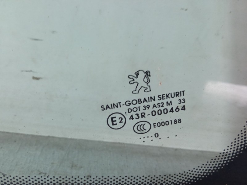 Recambio de luna custodia trasera derecha para peugeot 207/207+ (wa_, wc_) 1.4 16v referencia OEM IAM   