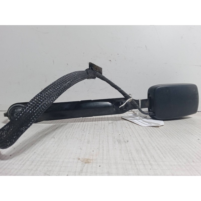 Recambio de anclaje cinturon delantero izquierdo para renault scénic iii (jz0/1_) 1.6 dci (jz00, jz12) referencia OEM IAM   