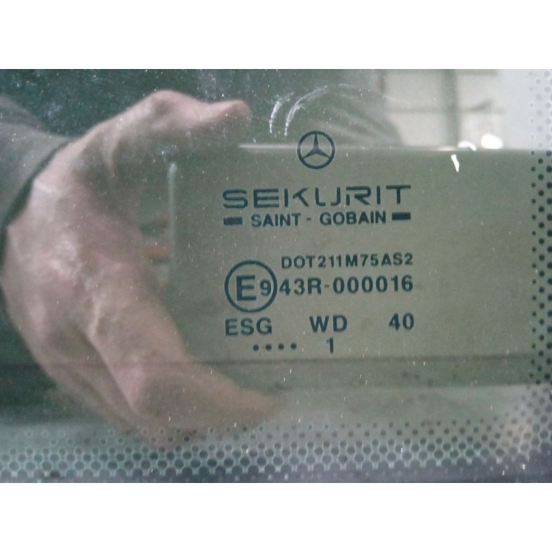 Recambio de luna trasera derecha para mercedes-benz vito furgoneta (w638) 112 cdi 2.2 (638.094) referencia OEM IAM   