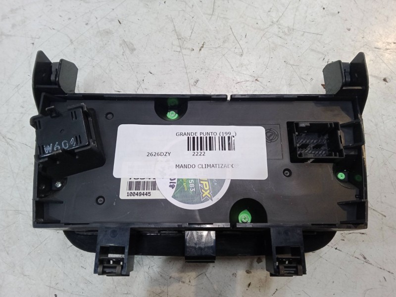 Recambio de mando climatizador para fiat grande punto (199_) 1.4 (199axb11, 199axb1a, 199bxb1a, 199axl1a) referencia OEM IAM 735