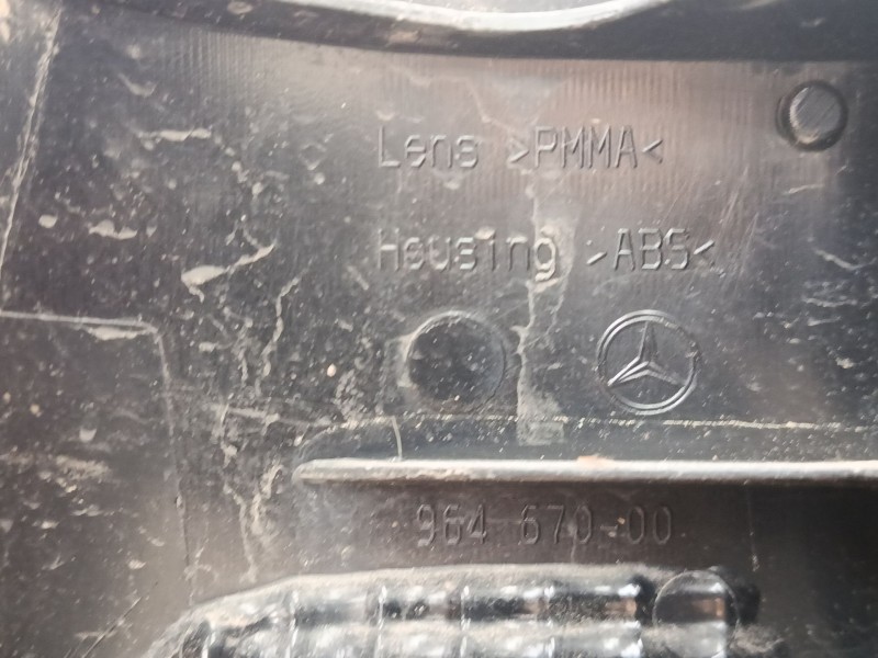 Recambio de piloto trasero derecho para mercedes-benz vito / mixto furgoneta (w639) 122 cdi (639.601, 639.603, 639.605) referenc