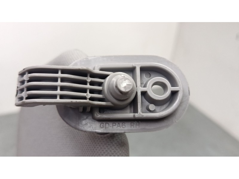 Recambio de parasol derecho para hyundai i30 (gd) 1.4 crdi referencia OEM IAM   