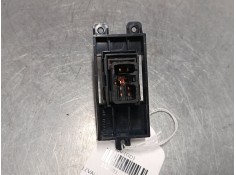 Recambio de mando elevalunas delantero derecho para hyundai i30 (gd) 1.4 crdi referencia OEM IAM    2
