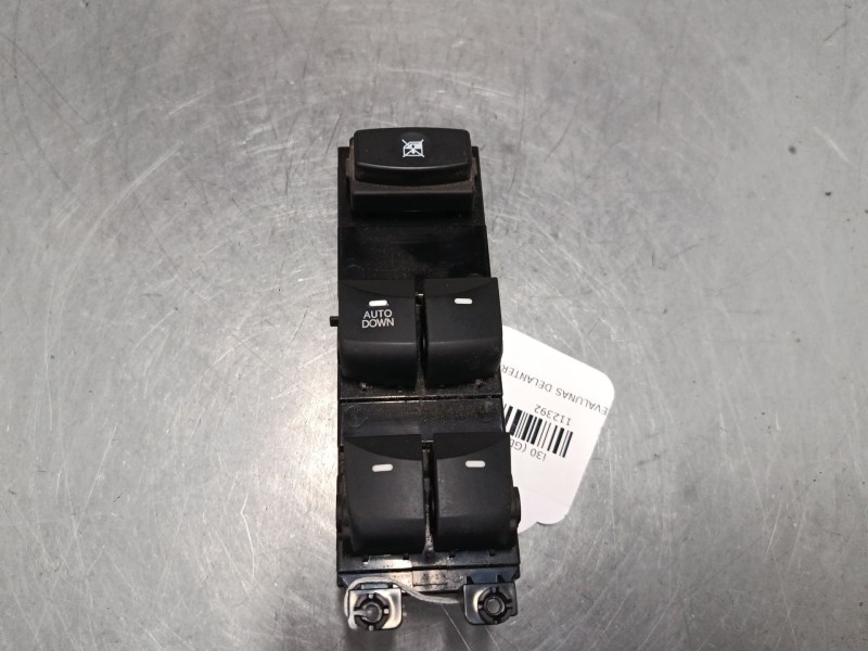 Recambio de mando elevalunas delantero izquierdo para hyundai i30 (gd) 1.4 crdi referencia OEM IAM 39Y49C1000  