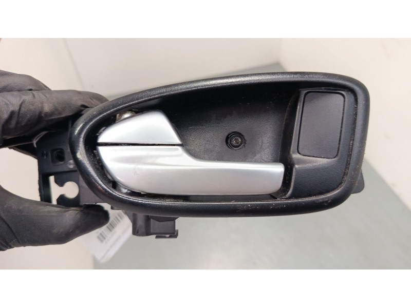 Recambio de maneta interior puerta delantera izquierda para ford s-max (wa6) 2.0 tdci referencia OEM IAM 6M21U22601 7S71A22601 