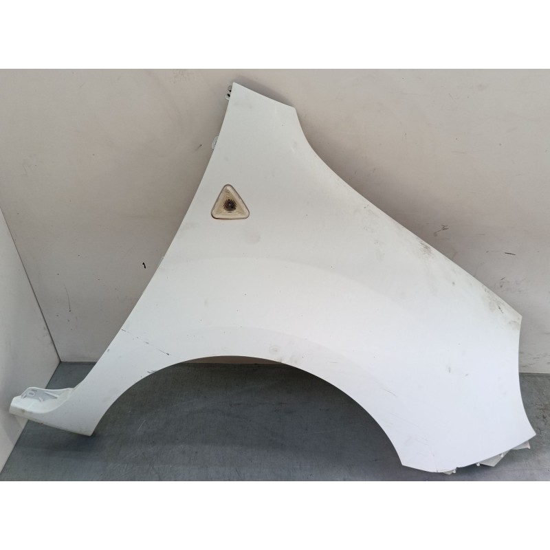 Recambio de aleta delantera derecha para renault kangoo express (fw0/1_) 1.5 dci 75 (fw07, fw10, fw04) referencia OEM IAM 631002