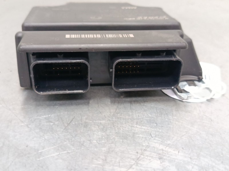 Recambio de centralita airbag para hyundai i30 (gd) 1.4 crdi referencia OEM IAM 95910A6110  