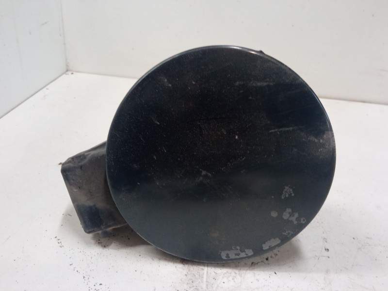 Recambio de tapa exterior combustible para volkswagen polo iv (9n_, 9a_) 1.4 16v referencia OEM IAM   