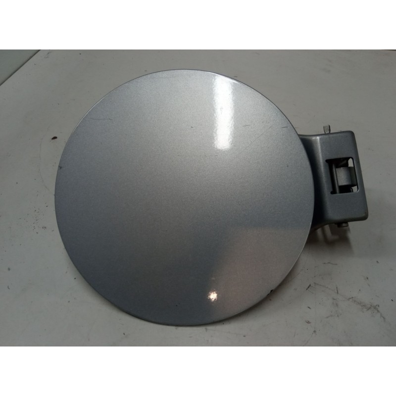 Recambio de tapa exterior combustible para kia carnival / grand carnival iii (vq) 2.9 crdi referencia OEM IAM   