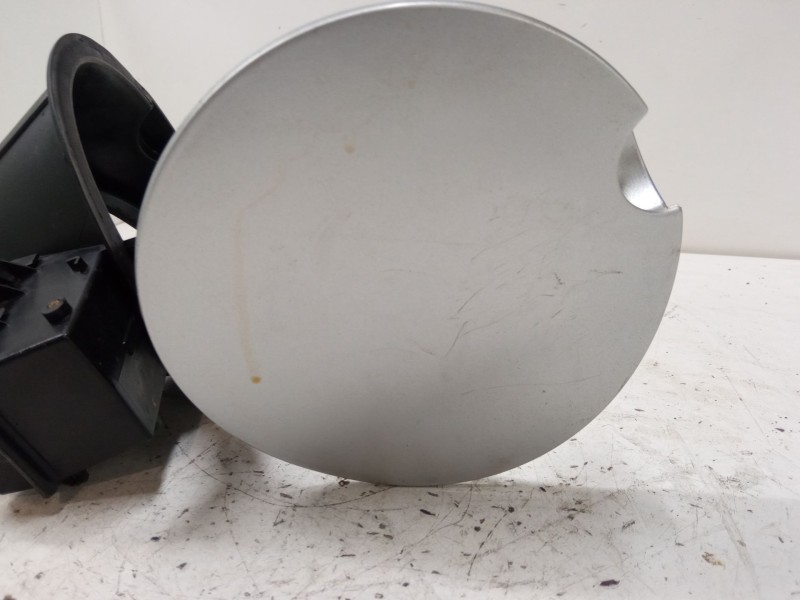 Recambio de tapa exterior combustible para citroën c2 (jm_) 1.4 hdi referencia OEM IAM   