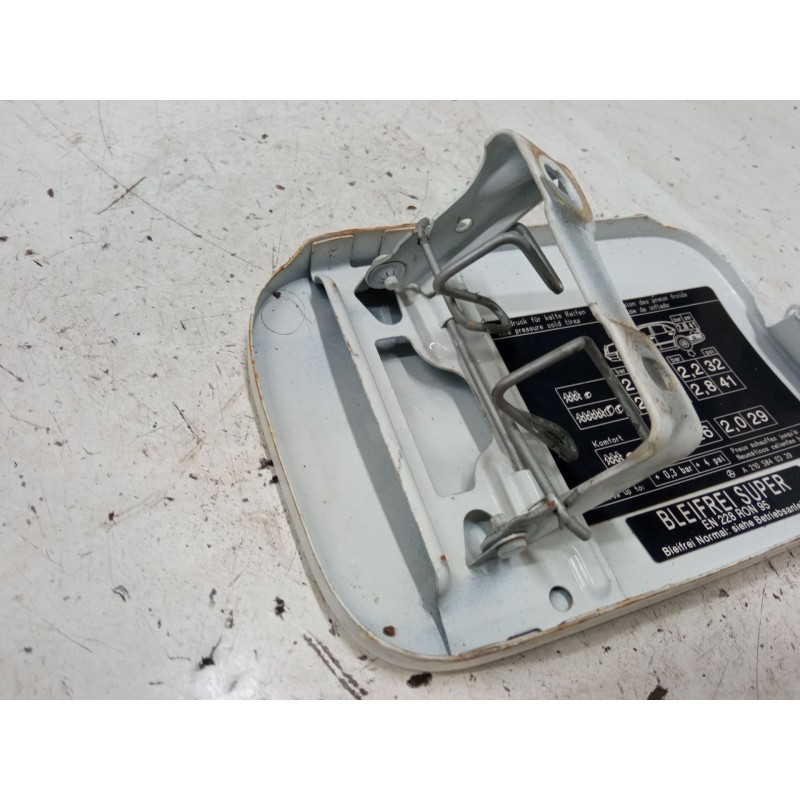 Recambio de tapa exterior combustible para mercedes-benz clase e (w210) e 230 (210.037) referencia OEM IAM   