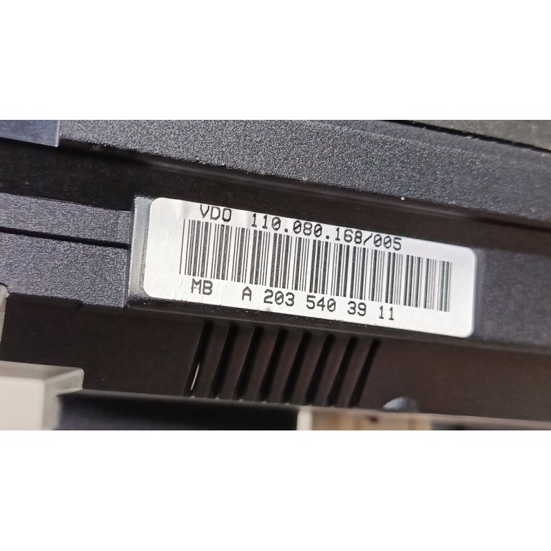 Recambio de cuadro instrumentos para mercedes-benz clase c (w203) c 220 cdi (203.006) referencia OEM IAM A2035403911Q03  