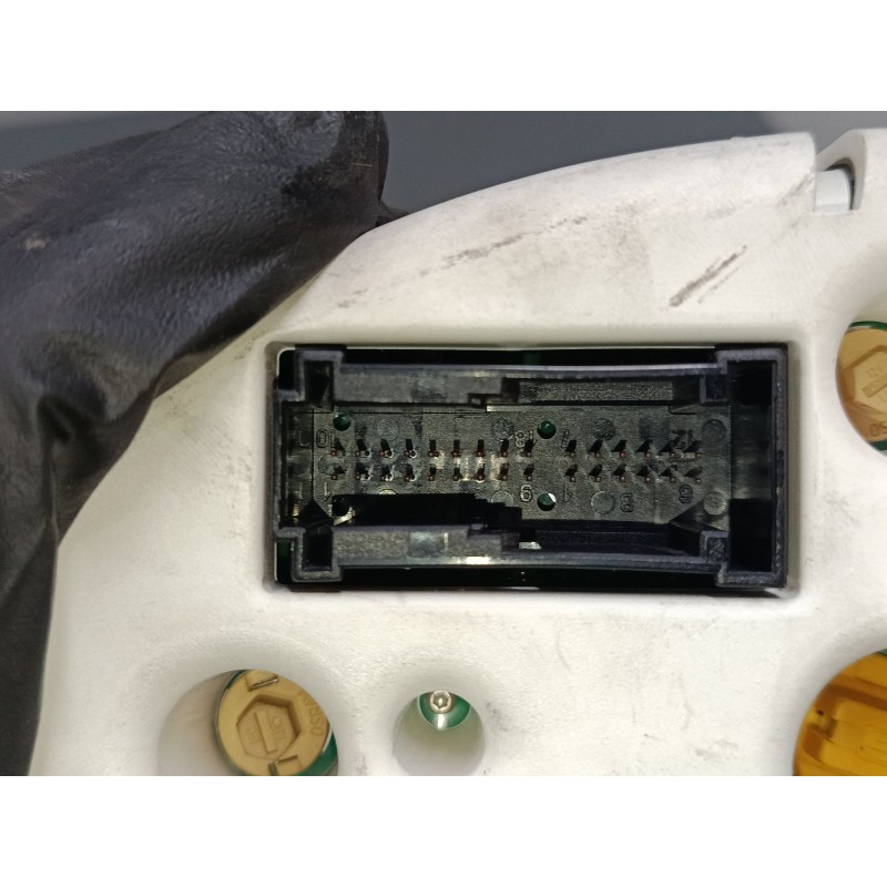 Recambio de cuadro instrumentos para mercedes-benz clase m (w163) ml 270 cdi (163.113) referencia OEM IAM A1635409011  