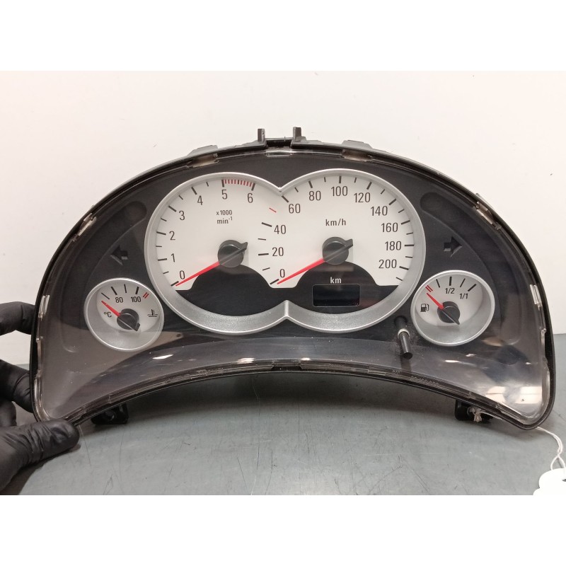 Recambio de cuadro instrumentos para opel corsa c (x01) 1.3 cdti (f08, f68) referencia OEM IAM 13173355WJ  