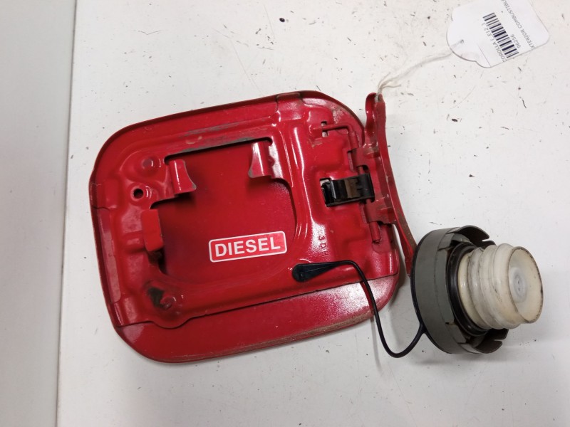 Recambio de tapa exterior combustible para toyota corolla (_e12_) 2.0 d-4d (cde120r_, cde120l_) referencia OEM IAM   