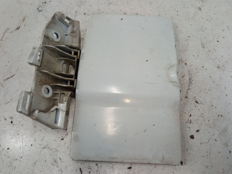 Recambio de tapa exterior combustible para nissan primastar furgoneta (x83) 1.9 dci 100 referencia OEM IAM   