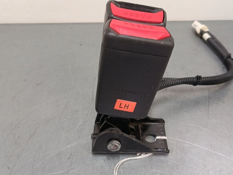 Recambio de anclaje cinturon trasero izquierdo para hyundai i30 (gd) 1.4 crdi referencia OEM IAM   