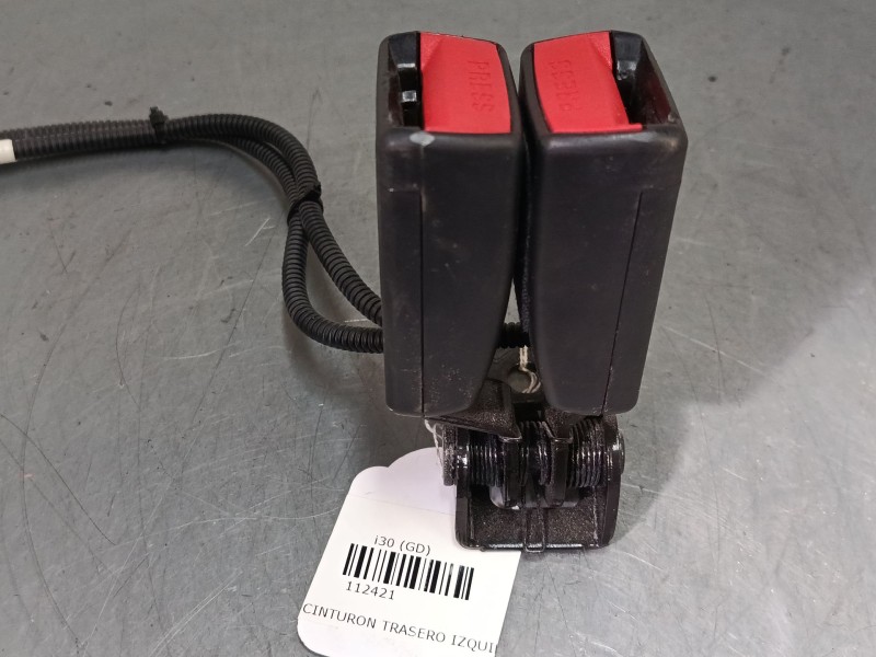 Recambio de anclaje cinturon trasero izquierdo para hyundai i30 (gd) 1.4 crdi referencia OEM IAM   