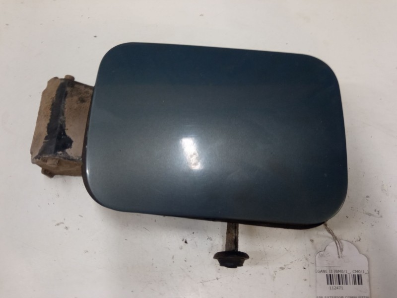 Recambio de tapa exterior combustible para renault megane ii (bm0/1_, cm0/1_) 1.6 16v referencia OEM IAM   
