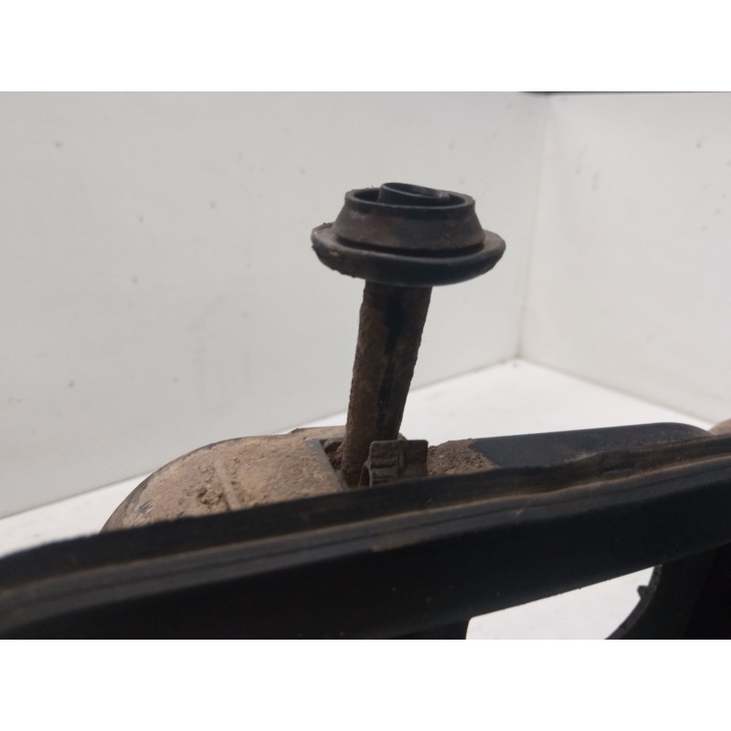 Recambio de tapa exterior combustible para renault megane ii (bm0/1_, cm0/1_) 1.6 16v referencia OEM IAM   