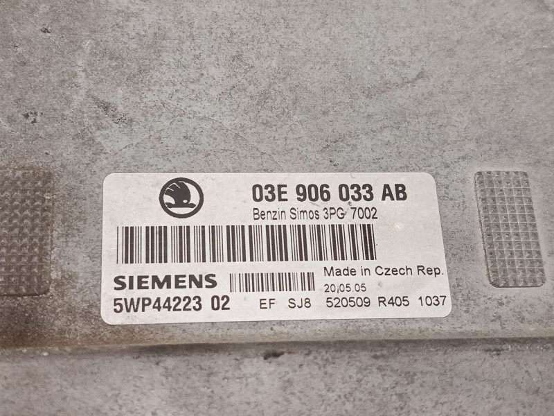 Recambio de centralita motor uce para skoda fabia i (6y2) 1.2 referencia OEM IAM 03E906033AB 5wp4422302 