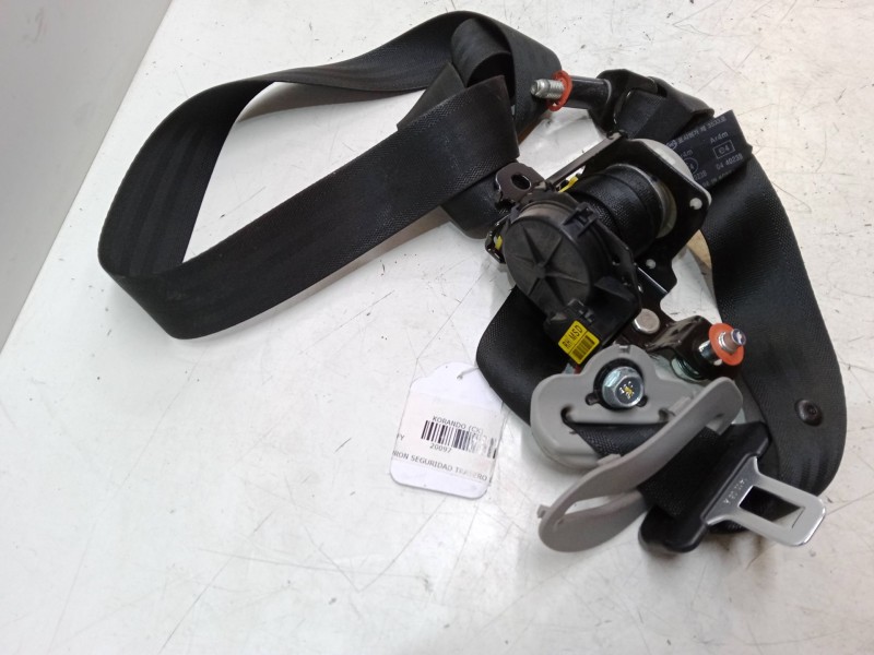 Recambio de cinturon seguridad trasero derecho para ssangyong korando (ck) 2.0 e-xdi referencia OEM IAM   