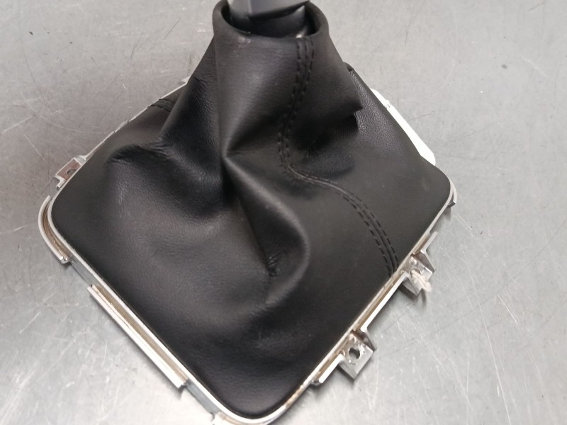 Recambio de pomo palanca cambio para hyundai i30 (gd) 1.4 crdi referencia OEM IAM   