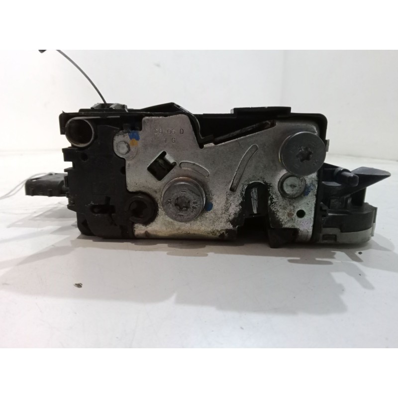 Recambio de cerradura puerta delantera izquierda para peugeot 207/207+ (wa_, wc_) 1.6 hdi referencia OEM IAM   