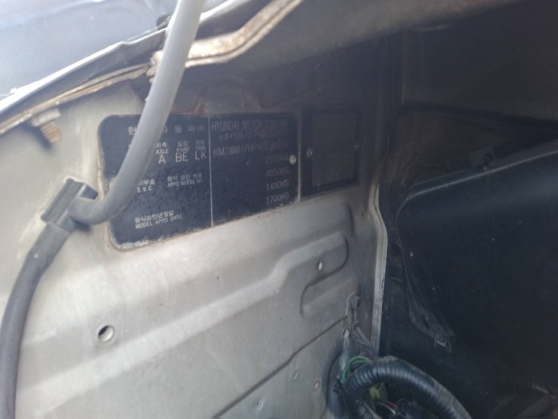 hyundai h-1 / starex autobús (a1) del año 2000