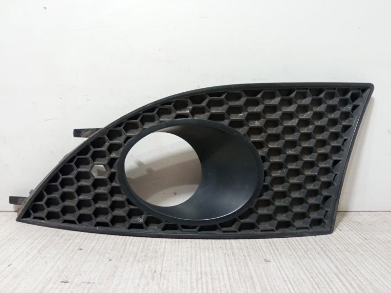 Recambio de rejilla inferior paragolpes para seat altea (5p1) 2.0 tdi 16v referencia OEM IAM 5P0853665  