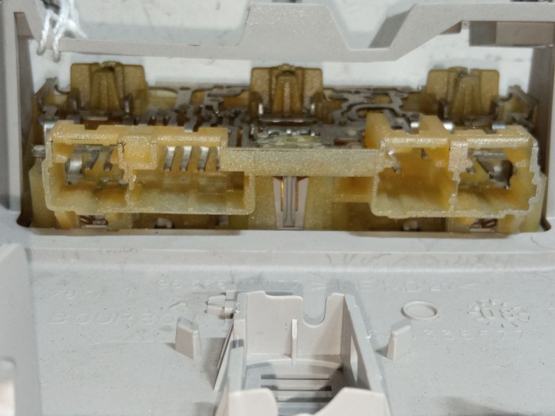 Recambio de luz interior delantera para peugeot 207/207+ (wa_, wc_) 1.4 16v referencia OEM IAM   