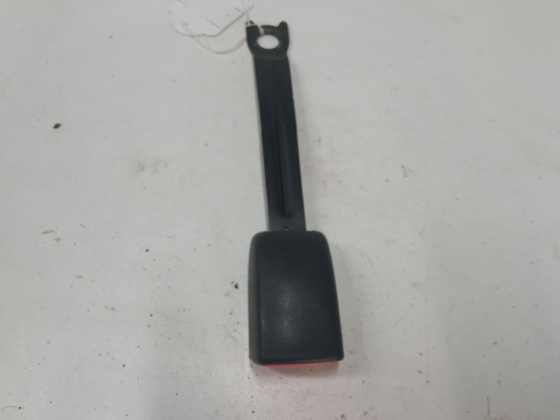 Recambio de anclaje cinturon delantero derecho para peugeot 107 (pm_, pn_) 1.0 referencia OEM IAM   