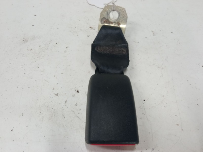 Recambio de anclaje cinturon trasero izquierdo para peugeot 107 (pm_, pn_) 1.0 referencia OEM IAM   