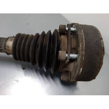 TRANSMISION DELANTERA IZQUIERDA 5Q0407271B 