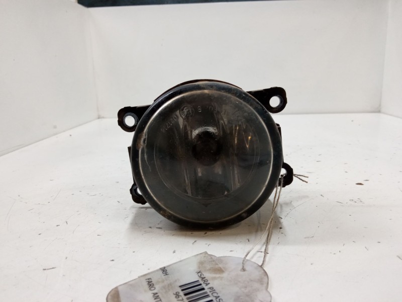 Recambio de faro antiniebla derecho para citroën xsara picasso (n68) 2.0 hdi referencia OEM IAM   