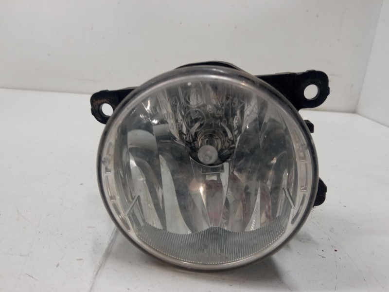 Recambio de faro antiniebla derecho para dacia sandero ii (b8_) tce 90 (b8m1, b8ma) referencia OEM IAM   