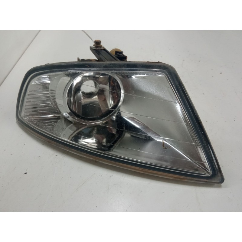 Recambio de faro antiniebla izquierdo para ford mondeo iii sedán (b4y) 2.0 16v tddi / tdci referencia OEM IAM   