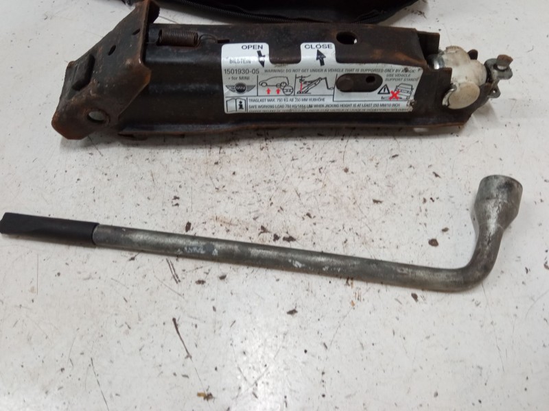 Recambio de gato para bmw 3 (e90) 320 d referencia OEM IAM   