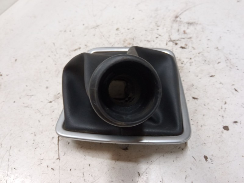 Recambio de funda palanca cambio para renault laguna iii (bt0/1) 1.5 dci (bt00, bt0a, bt0t, bt1j) referencia OEM IAM   