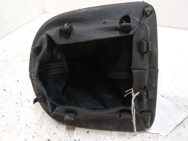 Recambio de funda palanca cambio para peugeot 307 cc (3b) 2.0 16v referencia OEM IAM   