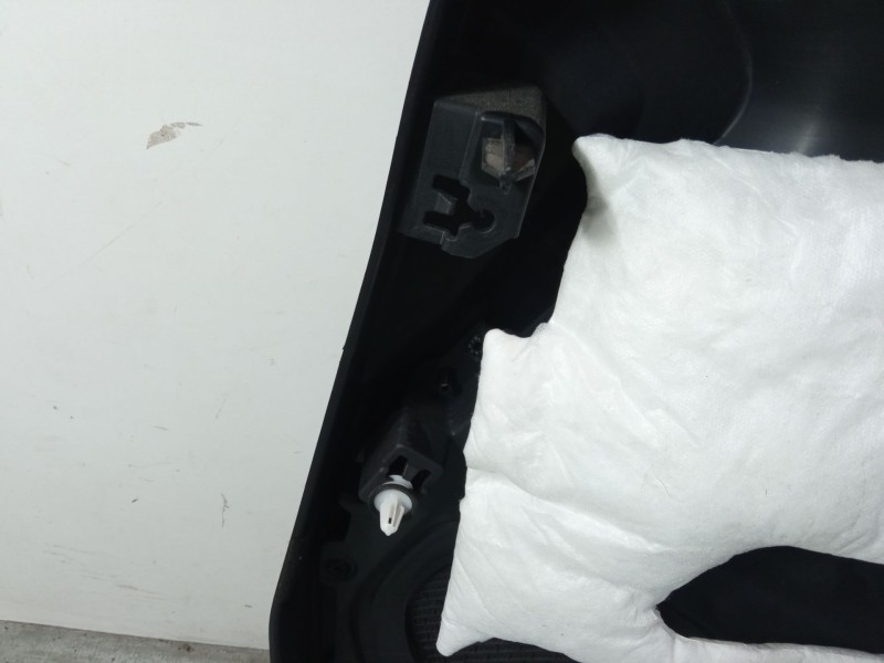 Recambio de guarnecido puerta delantera izquierda para ford ecosport 1.0 ecoboost referencia OEM IAM   