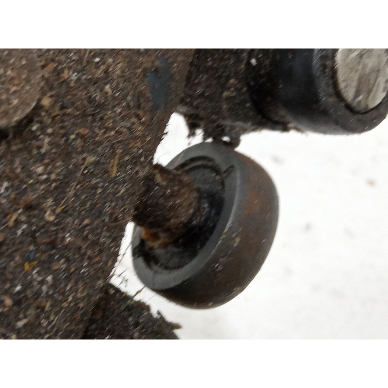 Recambio de guia puerta corredera derecha para nissan primastar furgoneta (x83) 1.9 dci 100 referencia OEM IAM   