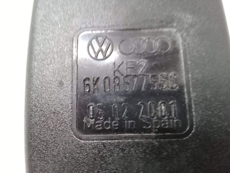 Recambio de anclaje cinturon delantero izquierdo para seat ibiza ii (6k1) 1.4 16v referencia OEM IAM   