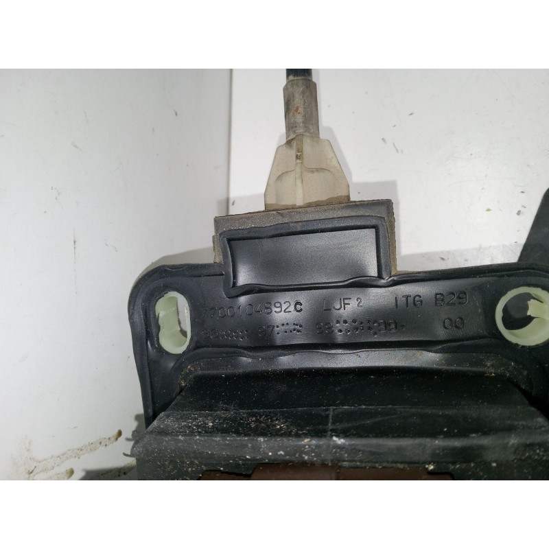 Recambio de selector palanca de cambios para renault clio ii (bb_, cb_) 1.6 (b/cb0d, bb00) referencia OEM IAM 700104892C  
