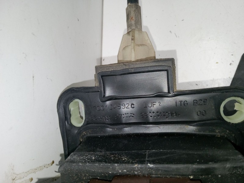 Recambio de selector palanca de cambios para renault clio ii (bb_, cb_) 1.6 (b/cb0d, bb00) referencia OEM IAM 700104892C  