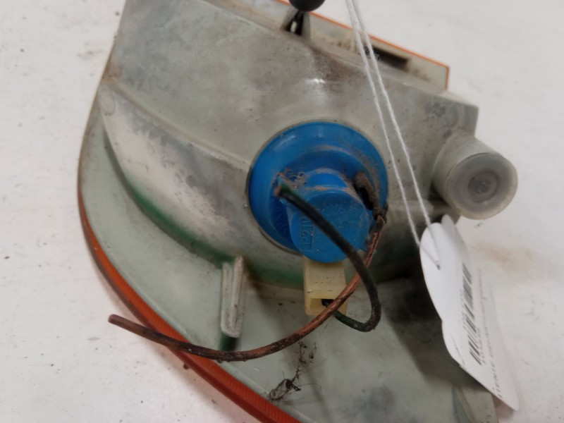 Recambio de intermitente delantero derecho para mercedes-benz 108 cdi referencia OEM IAM   