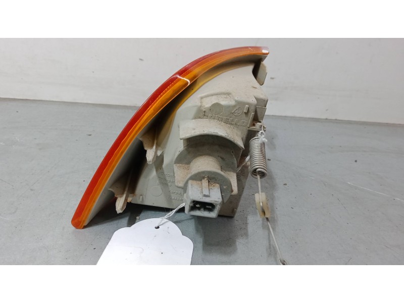 Recambio de intermitente delantero izquierdo para fiat punto (176_) 60 1.2 (176ap, 176ar, 176aq, 176bb) referencia OEM IAM 46402