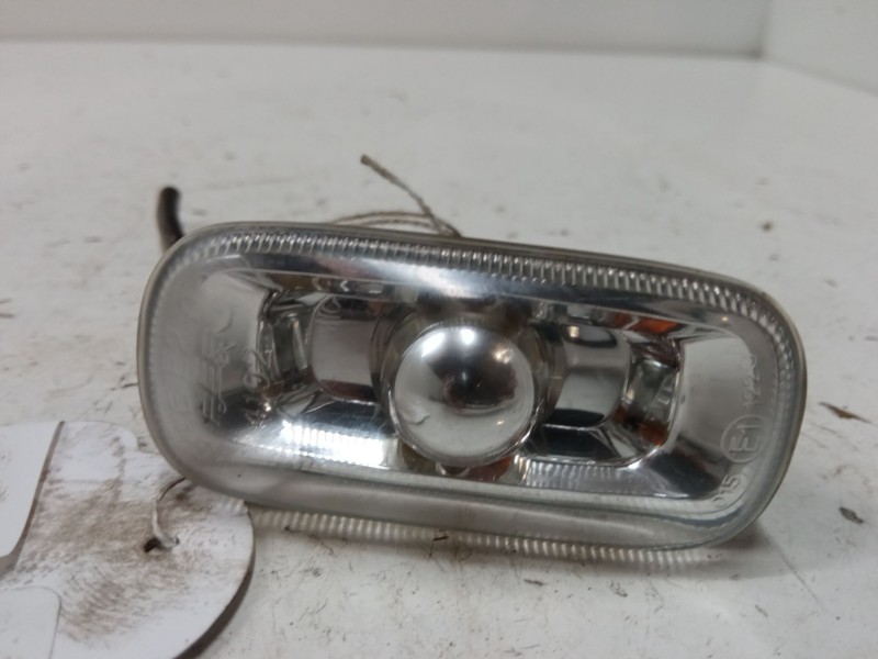 Recambio de intermitente lateral derecho para audi a6 c5 (4b2, 4b4) 2.5 tdi referencia OEM IAM   