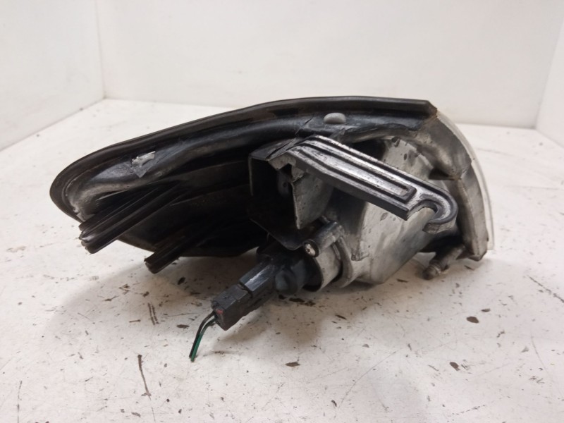 Recambio de intermitente delantero izquierdo para nissan almera i hatchback (n15) 1.4 referencia OEM IAM   