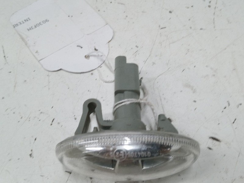 Recambio de intermitente lateral derecho para citroën c3 i (fc_, fn_) 1.4 i referencia OEM IAM   